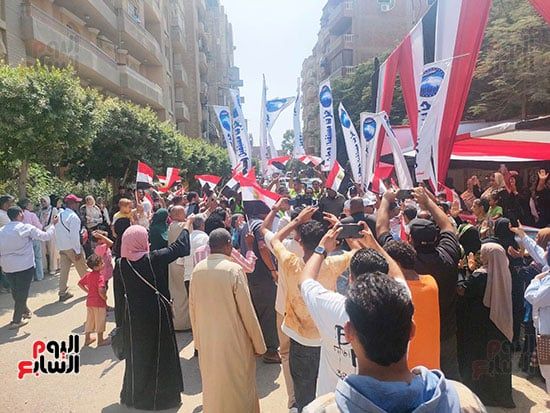 مسيرة-حاشدة-لمستقبل-وطن-تجوب-الهرم-ونزلة-السمان-لحث-المواطنين-على-المشاركة-في-انتخابات-الشيوخ-(11) مسيرة-حاشدة-لمستقبل-وطن-تجوب-الهرم-ونزلة-السمان-لحث-المواطنين-على-المشاركة-في-انتخابات-الشيوخ-(11)