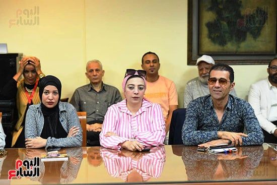 جانب من الندوة (2) جانب من الندوة (2)