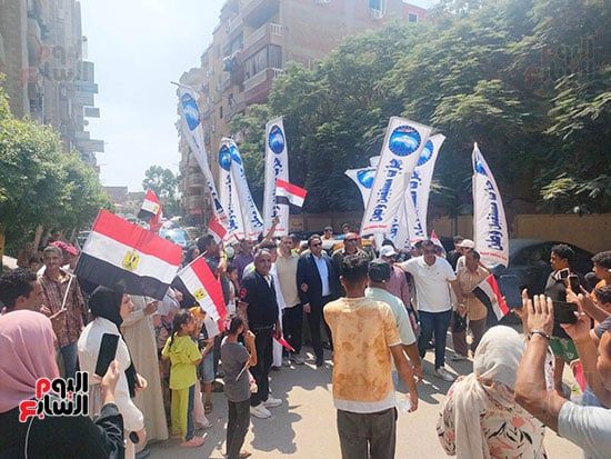 مسيرة-حاشدة-لمستقبل-وطن-تجوب-الهرم-ونزلة-السمان-لحث-المواطنين-(8) مسيرة-حاشدة-لمستقبل-وطن-تجوب-الهرم-ونزلة-السمان-لحث-المواطنين-(8)