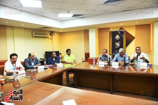 جانب من الندوة بالمهرجان جانب من الندوة بالمهرجان