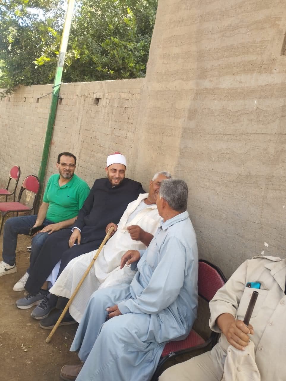 العاملون بمديرية أوقاف دمياط يتوافدون على لجان الاقتراع (2) العاملون بمديرية أوقاف دمياط يتوافدون على لجان الاقتراع (2)
