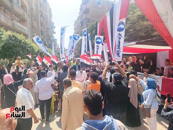 مسيرة-حاشدة-لمستقبل-وطن-تجوب-الهرم-ونزلة-السمان-لحث-المواطنين-على-المشاركة-في-انتخابات-الشيوخ-(7) مسيرة-حاشدة-لمستقبل-وطن-تجوب-الهرم-ونزلة-السمان-لحث-المواطنين-على-المشاركة-في-انتخابات-الشيوخ-(7)