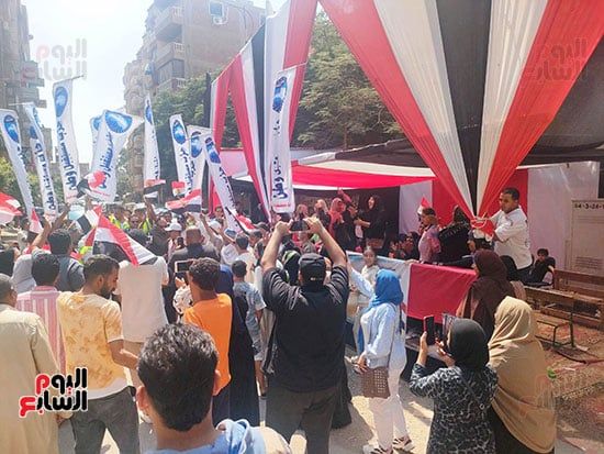 مسيرة-حاشدة-لمستقبل-وطن-تجوب-الهرم-ونزلة-السمان-لحث-المواطنين-على-المشاركة-في-انتخابات-الشيوخ-(5) مسيرة-حاشدة-لمستقبل-وطن-تجوب-الهرم-ونزلة-السمان-لحث-المواطنين-على-المشاركة-في-انتخابات-الشيوخ-(5)