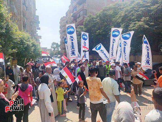 مسيرة-حاشدة-لمستقبل-وطن-تجوب-الهرم-ونزلة-السمان-لحث-المواطنين-(4) مسيرة-حاشدة-لمستقبل-وطن-تجوب-الهرم-ونزلة-السمان-لحث-المواطنين-(4)