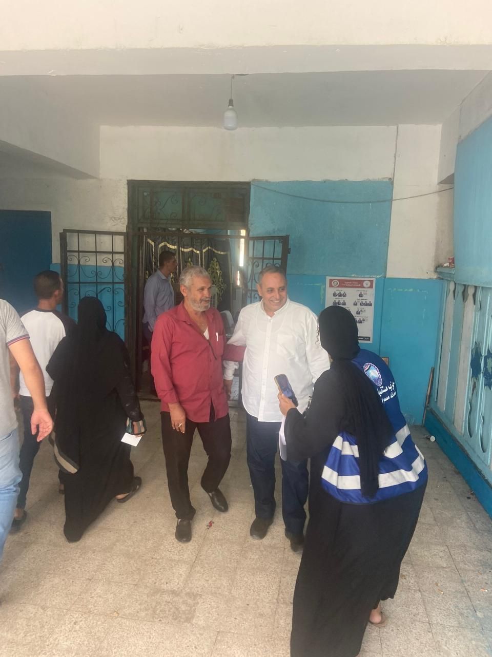 رئيس حزب إرادة جيل يدلي بصوته الانتخابي (5) رئيس حزب إرادة جيل يدلي بصوته الانتخابي (5)