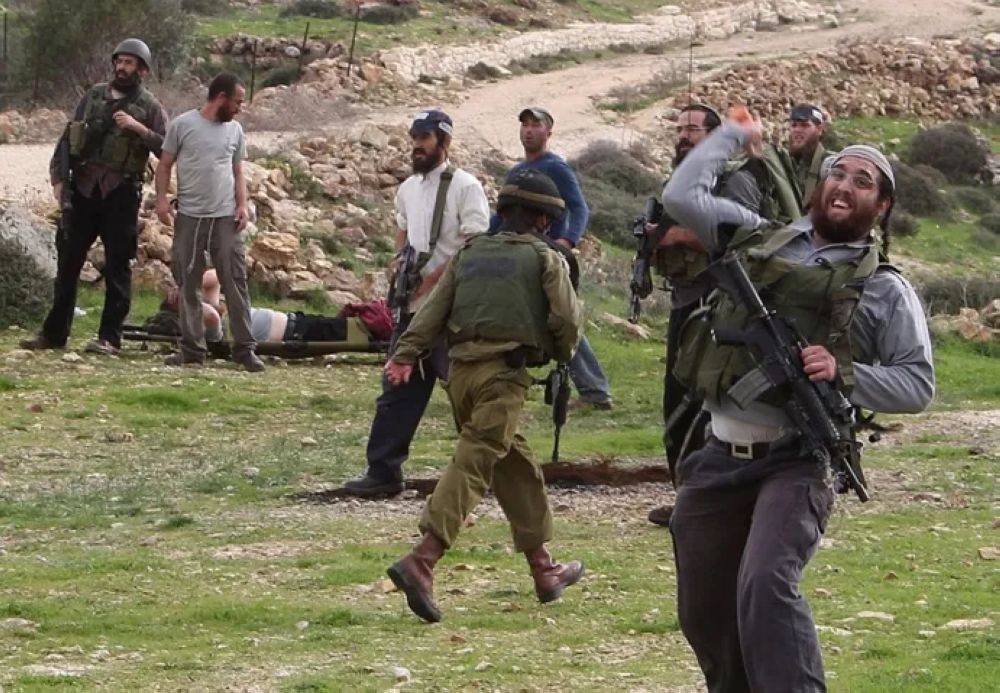 المستوطنون الإسرائيليون يهاجمون منازل الفلسطينيين في الضفة الغربية - وفا