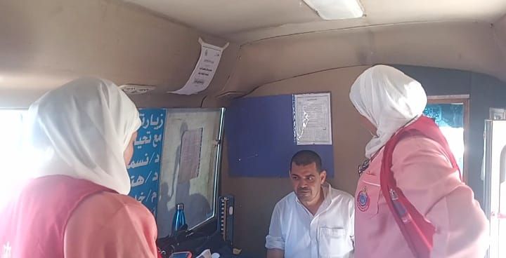 قافلة طبية أمام مسجد الإستاد