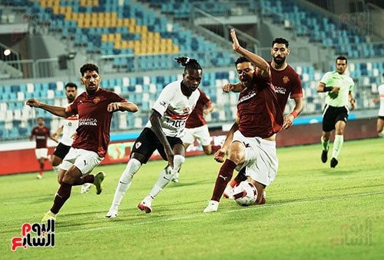 جانب من المباراة (2) جانب من المباراة (2)