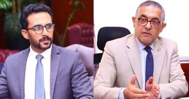 الرئيس التنفيذي لهيئة الاستثمار والزميل محمد أسعد خلال الحوار (3) الرئيس التنفيذي لهيئة الاستثمار والزميل محمد أسعد خلال الحوار (3)