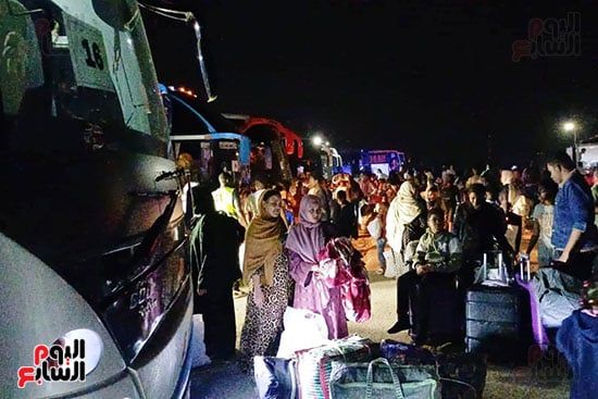 وصول القطار الأسبوعى الرابع للأشقاء السودانيين (7) وصول القطار الأسبوعى الرابع للأشقاء السودانيين (7)