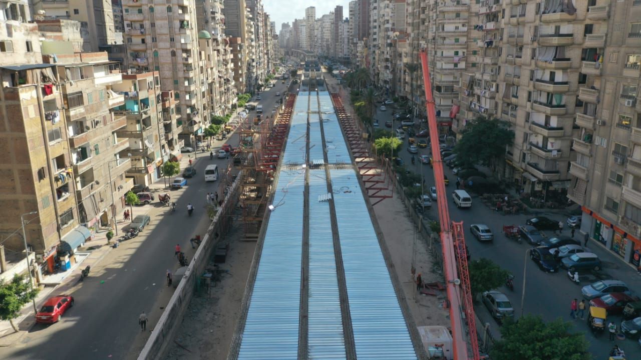 خط المترو (5) خط المترو (5)