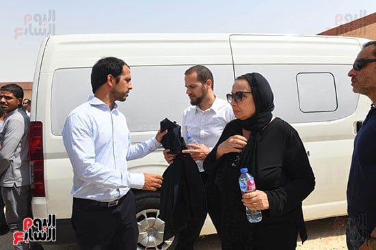 وصول زوجة الدكتور على المصيلحى