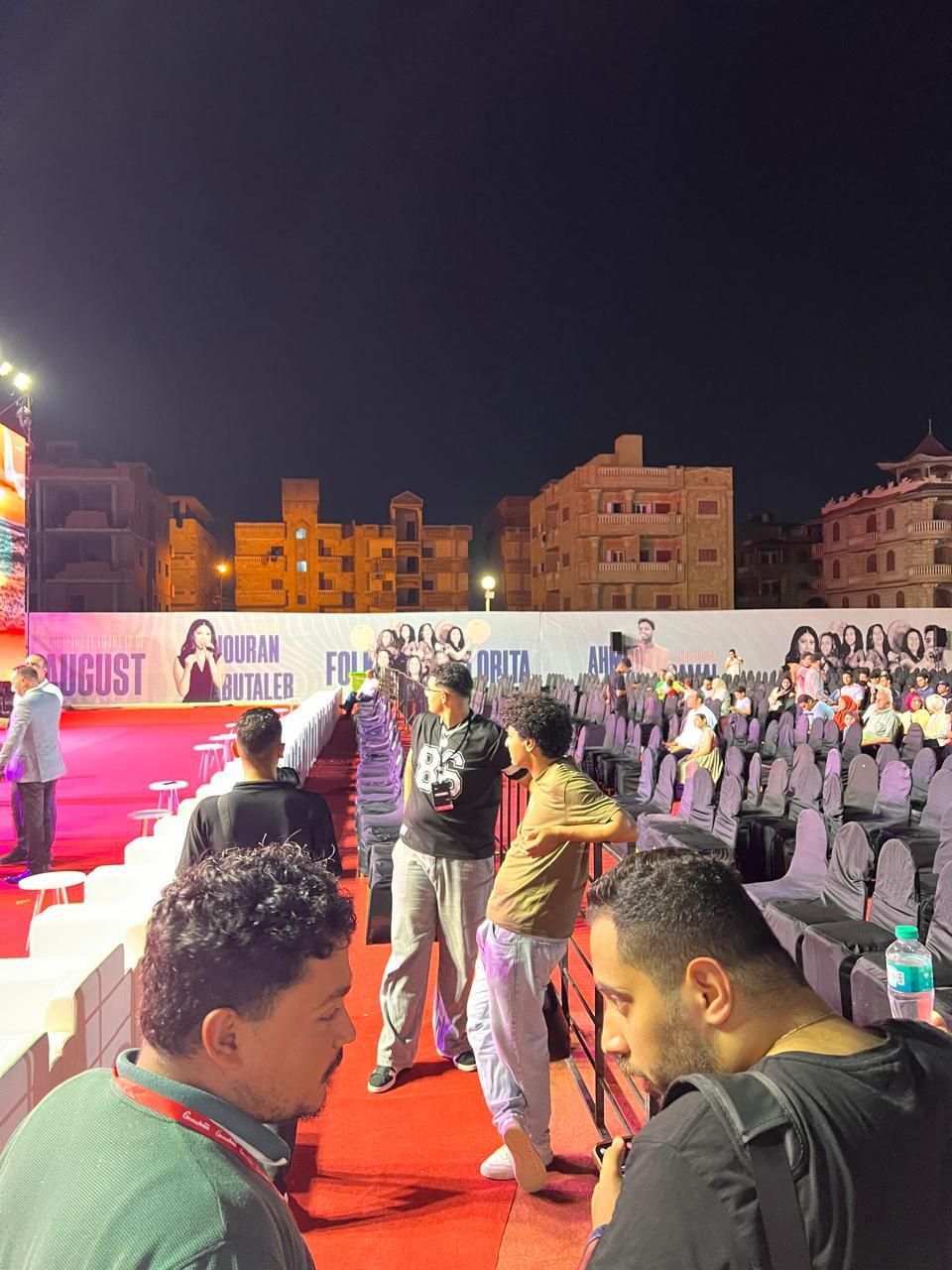 توافد المصيفين قبل الانطلاق توافد المصيفين قبل الانطلاق