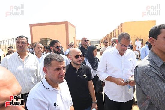 الحضور فى جنازة الدكتور على المصيلحى