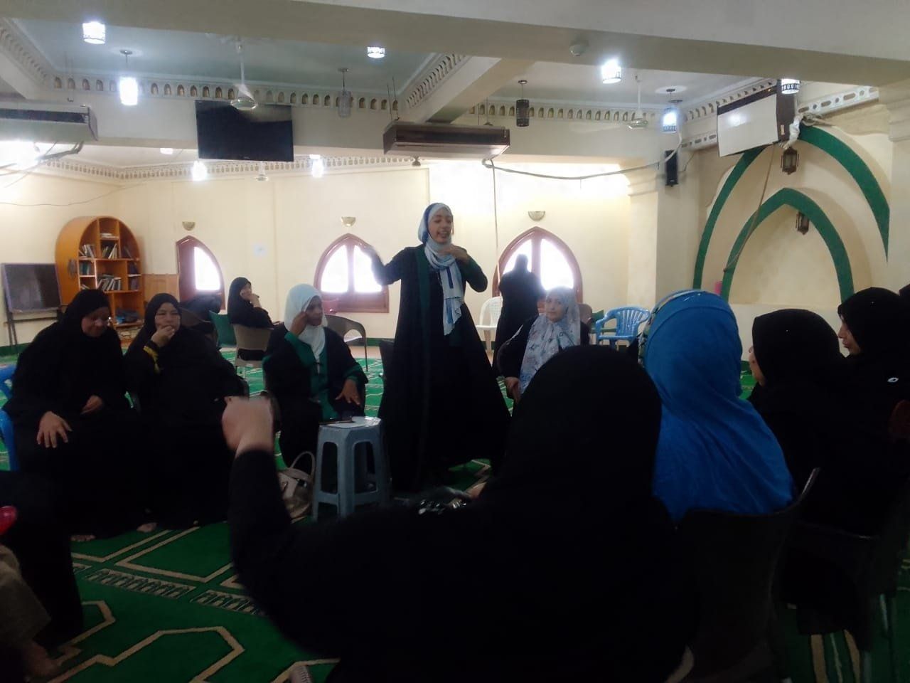 القافلة الدعوية للواعظات لدعم السيدات في عدد من المساجد بالأقصر
