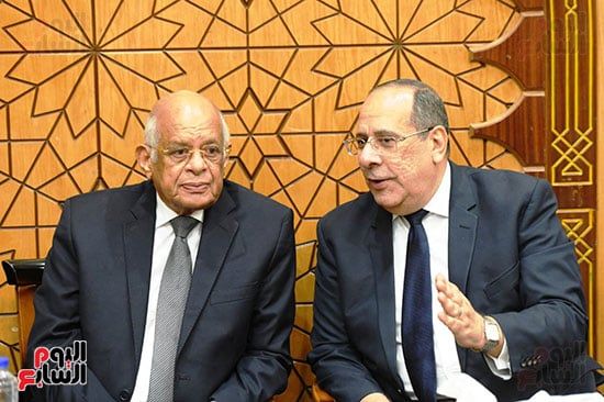 الدكتور على عبدالعال رئيس مجلس النواب السابق (3) الدكتور على عبدالعال رئيس مجلس النواب السابق (3)