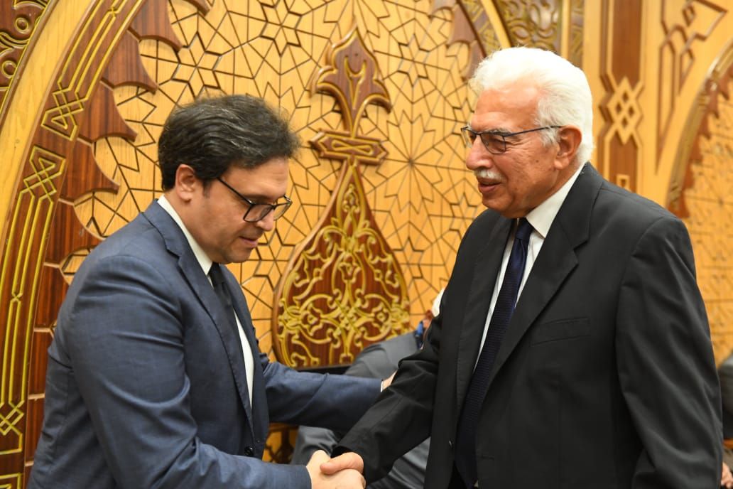 أحمد نظيف مع وزير الثقافة خلال عزاء الدكتور على المصيلحى أحمد نظيف مع وزير الثقافة خلال عزاء الدكتور على المصيلحى