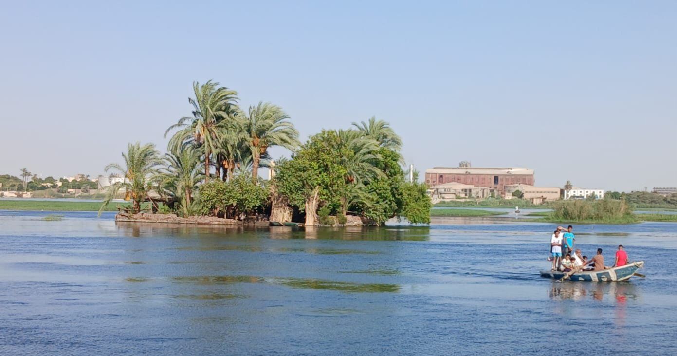 جزيرة الخطارة بقنا