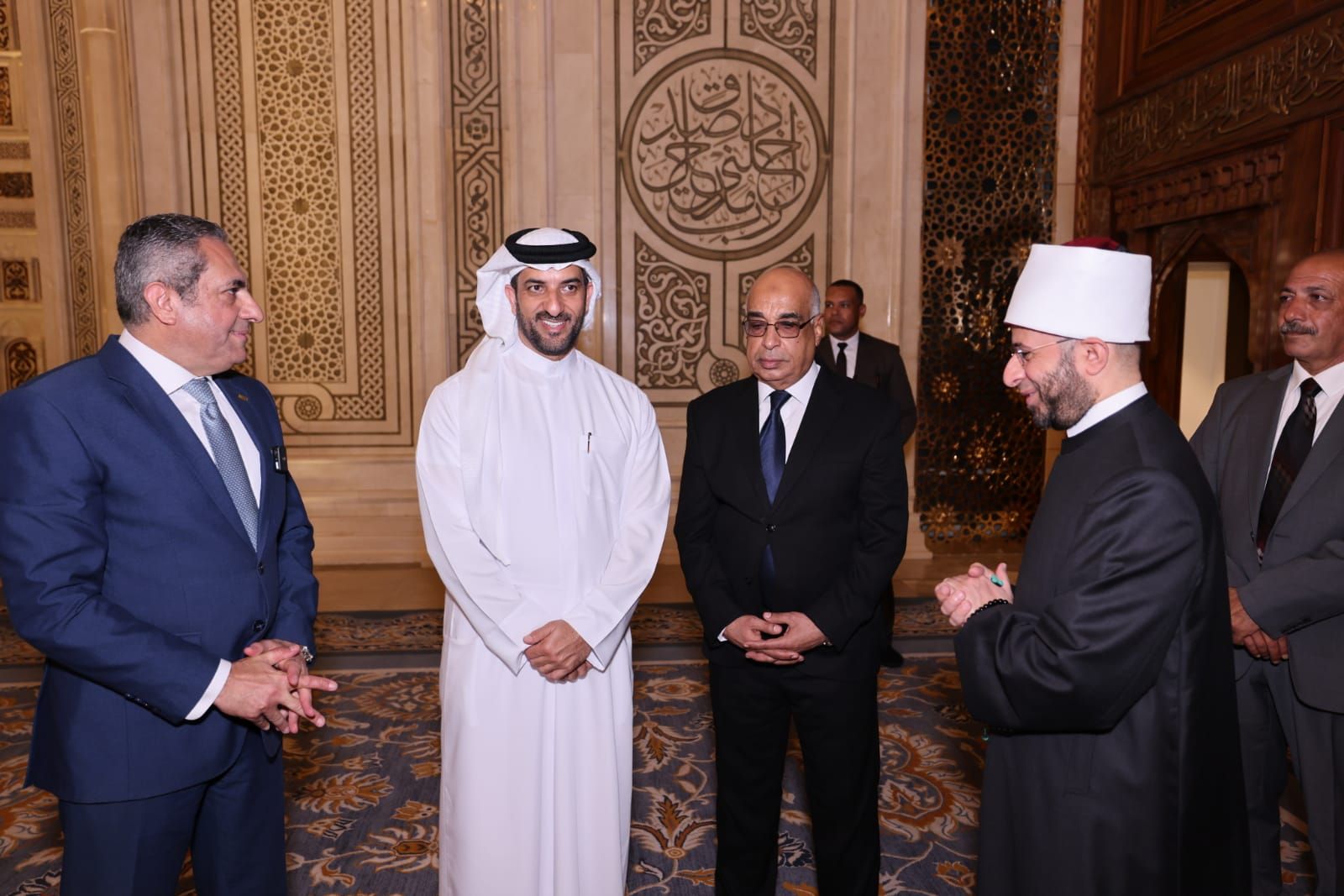وزيرا العدل والأوقاف يستقبلان وفدًا قضائيًا وزيرا العدل والأوقاف يستقبلان وفدًا قضائيًا