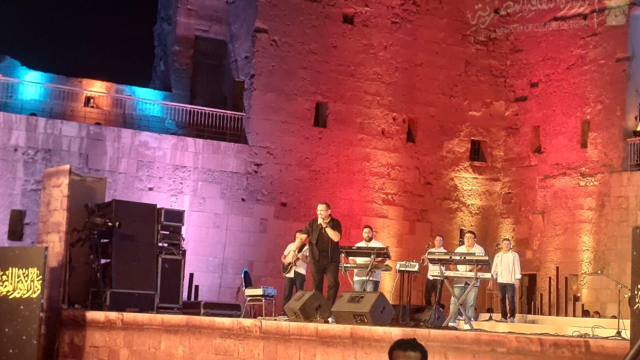 هشام عباس بمهرجان القلعة