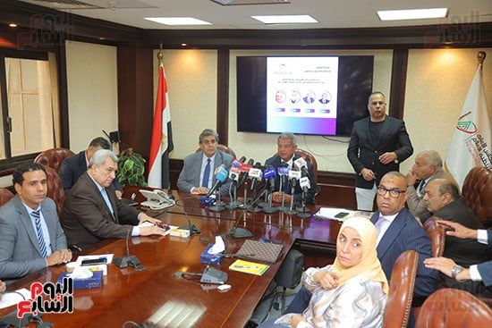 الورش التدريبية المتخصصة التي تعقدها لجنة ضبط أداء الإعلام الرياضي (2) الورش التدريبية المتخصصة التي تعقدها لجنة ضبط أداء الإعلام الرياضي (2)