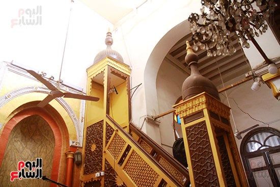 المنبر من الجانب