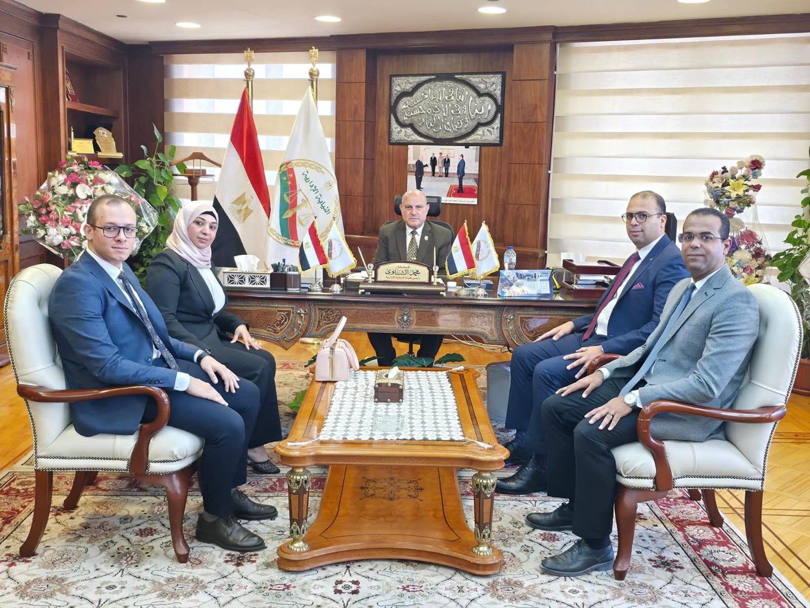 رئيس هيئة النيابة الإدارية يكرم أعضاءً أشرفوا على انتخابات مجلس الشيوخ (5) رئيس هيئة النيابة الإدارية يكرم أعضاءً أشرفوا على انتخابات مجلس الشيوخ (5)