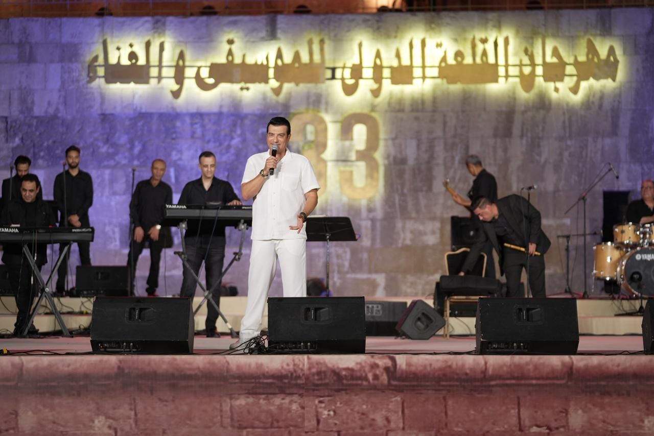 إيهاب توفيق (2)