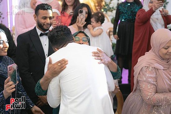 والدة العريس والدة العريس