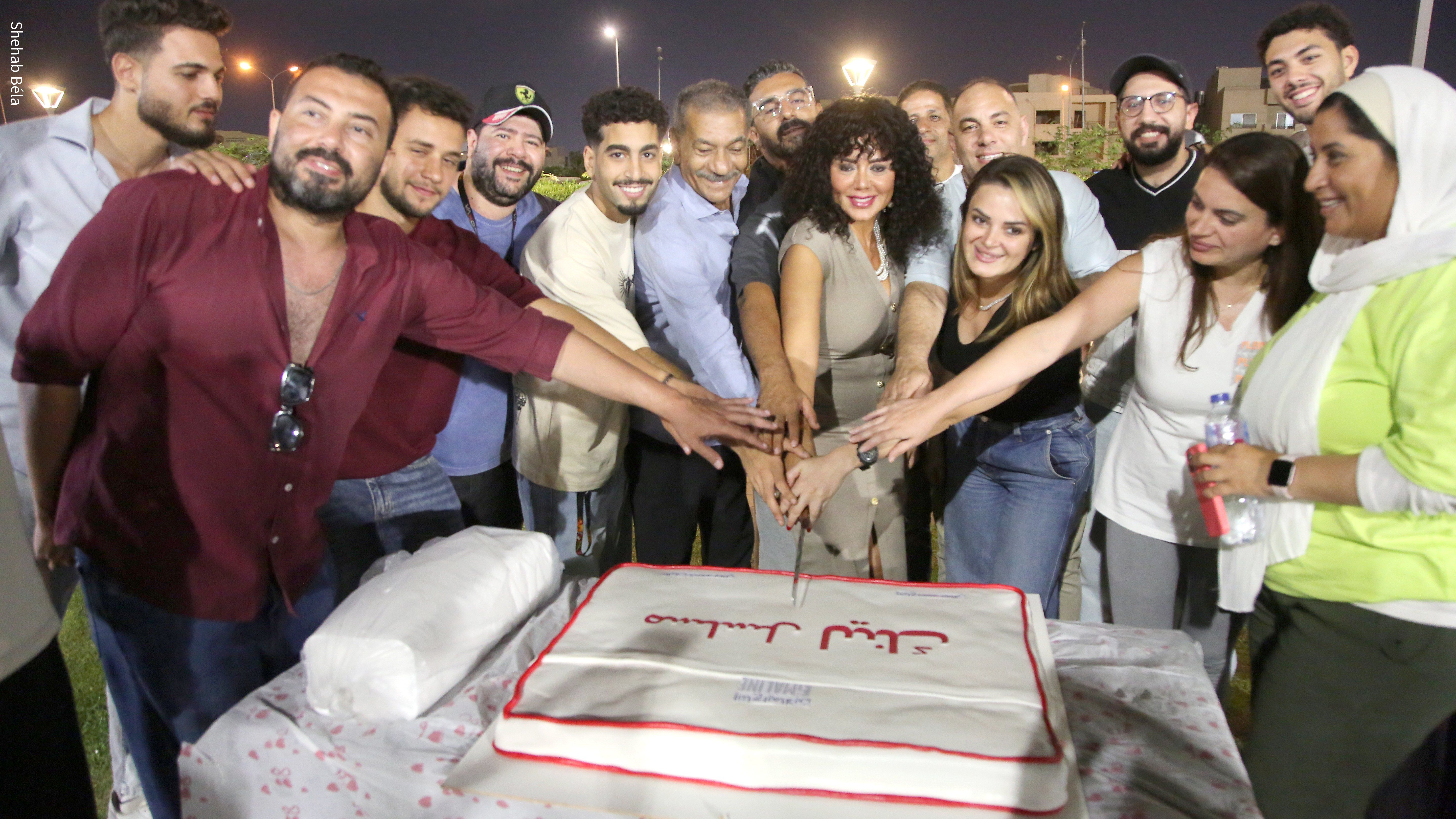ابطال وصناع مسلسل لينك يحتفلون بانطلاق التصوير ابطال وصناع مسلسل لينك يحتفلون بانطلاق التصوير