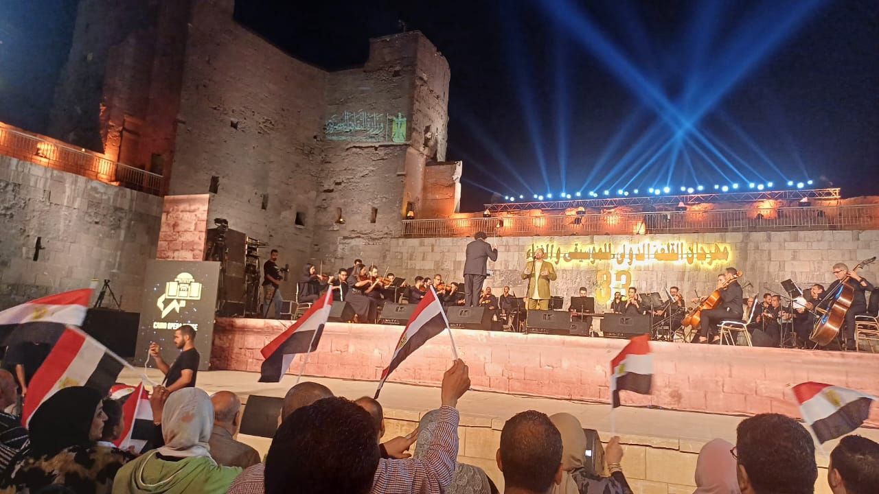 على الحجار (3) على الحجار (3)