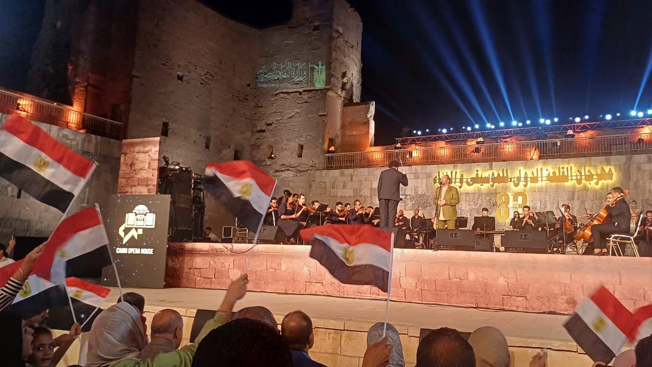 على الحجار (1) على الحجار (1)