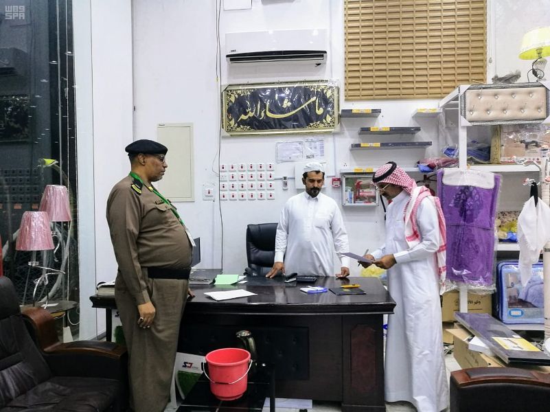 توطين الوظائف بنجران ترصد 4 وافدين مخالفين