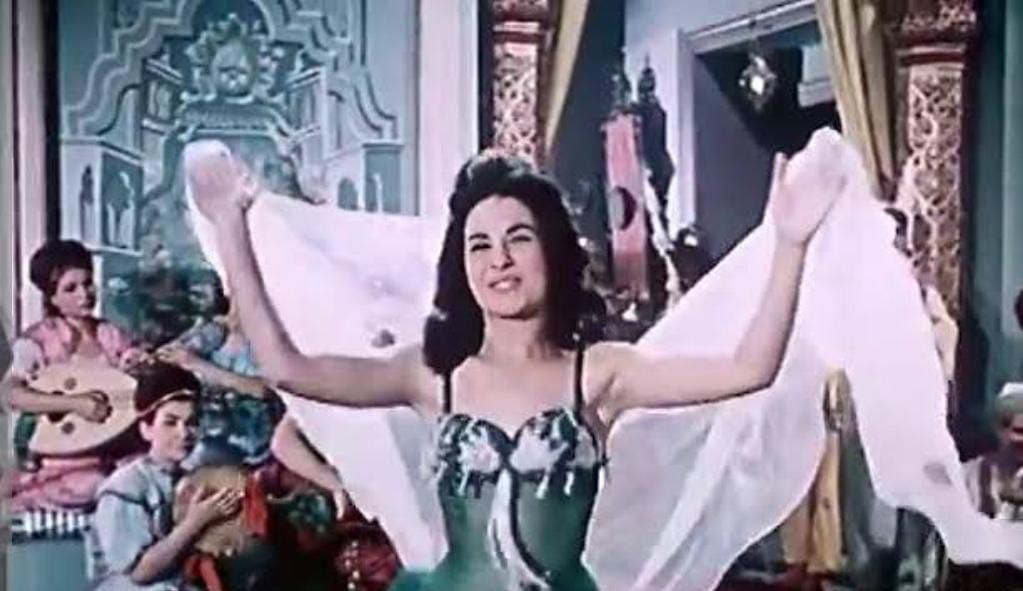 وفاة الفنانة المعتزلة سهير مجدي (3) وفاة الفنانة المعتزلة سهير مجدي (3)