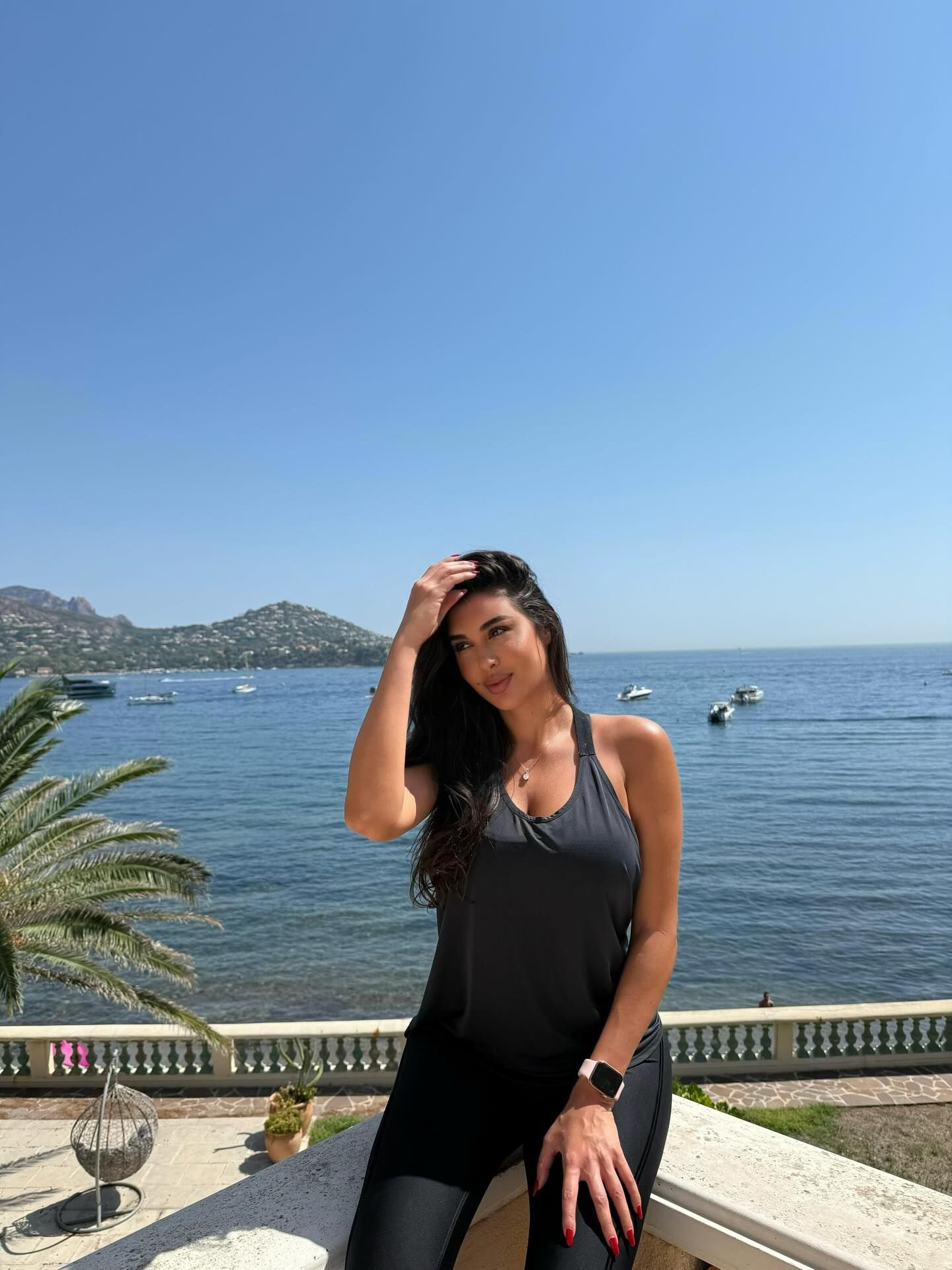 ياسمين صبري على البحر