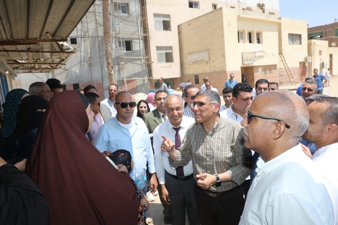 زيارة محافظ الجيزة زيارة محافظ الجيزة