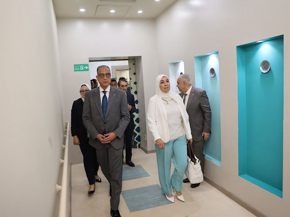محافظ الفيوم يتفقد التجهيزات الطبية المقدمة من مصر الخير عضو التحالف الوطنى لمركز الأورام (3) محافظ الفيوم يتفقد التجهيزات الطبية المقدمة من مصر الخير عضو التحالف الوطنى لمركز الأورام (3)