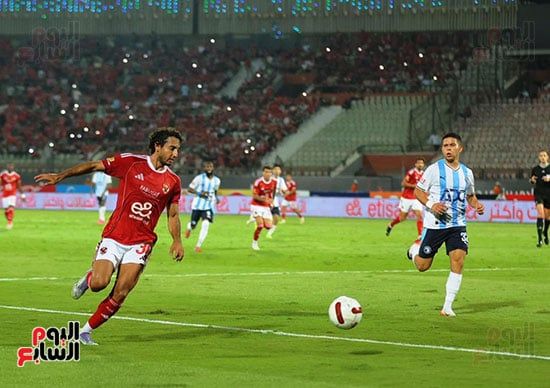 محمد هانى خلال المباراة محمد هانى خلال المباراة