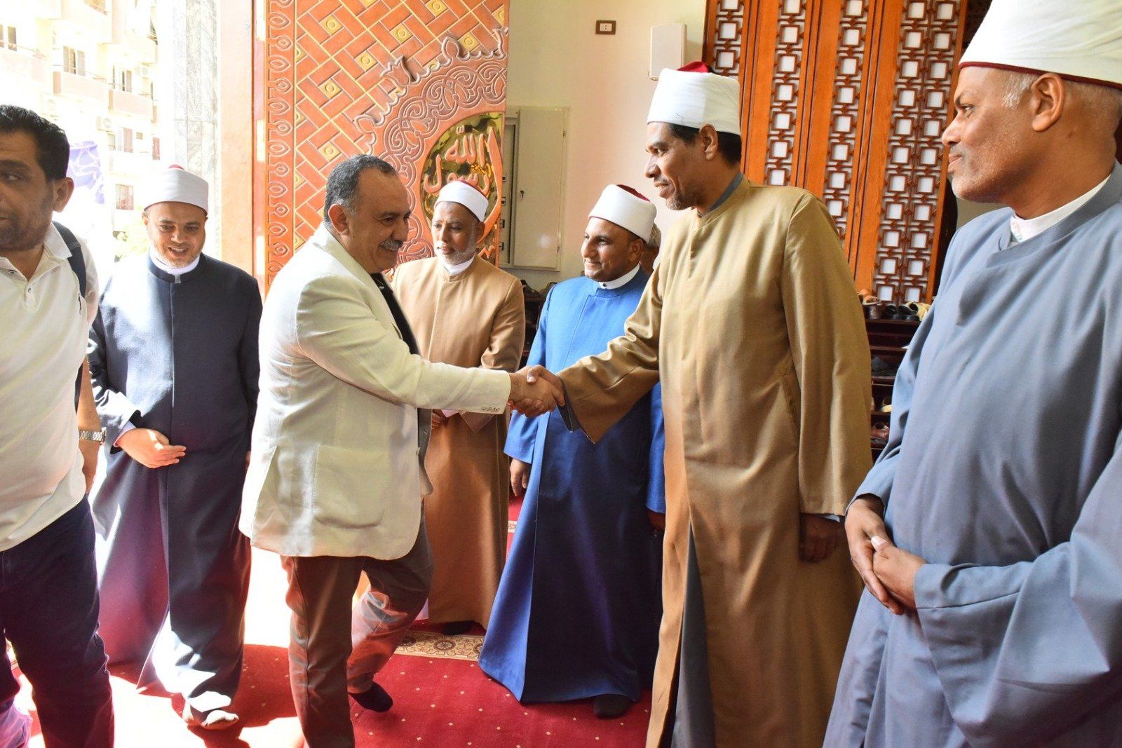 محافظ أسيوط يشهد ختام تصفيات مسابقة دولة التلاوة بمسجد البقلى (1) محافظ أسيوط يشهد ختام تصفيات مسابقة دولة التلاوة بمسجد البقلى (1)