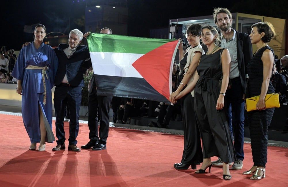 ميشيل ريوندينو كلاوديو سانتاماريا فرانشيسكا بارا ميشيل ريوندينو كلاوديو سانتاماريا فرانشيسكا بارا