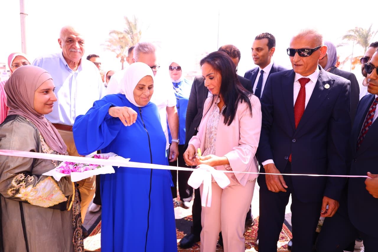 افتتاح المبنى