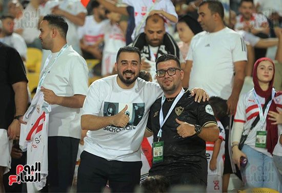 الجمهور خلال المباراة الجمهور خلال المباراة
