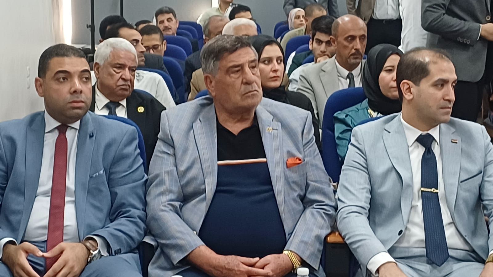 جانب من الحضور جانب من الحضور