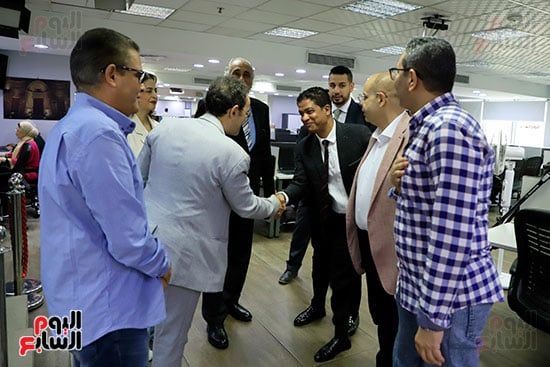 وفد إعلامي بحريني يزور اليوم السابع (6)