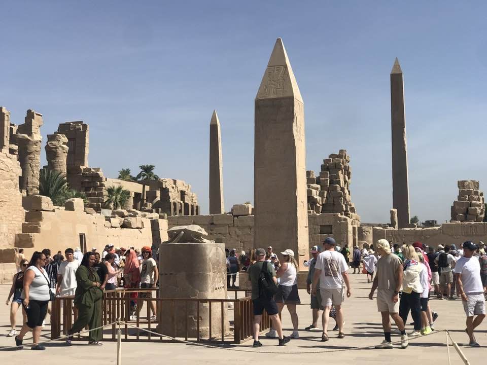حالة إقبال سياحى كبير من حول العالم مع تحسن حالة الطقس بالكرنك حالة إقبال سياحى كبير من حول العالم مع تحسن حالة الطقس بالكرنك