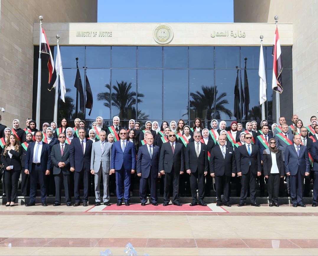 مراسم حلف اليمين القانونية لأعضاء النيابة الإدارية (2) مراسم حلف اليمين القانونية لأعضاء النيابة الإدارية (2)