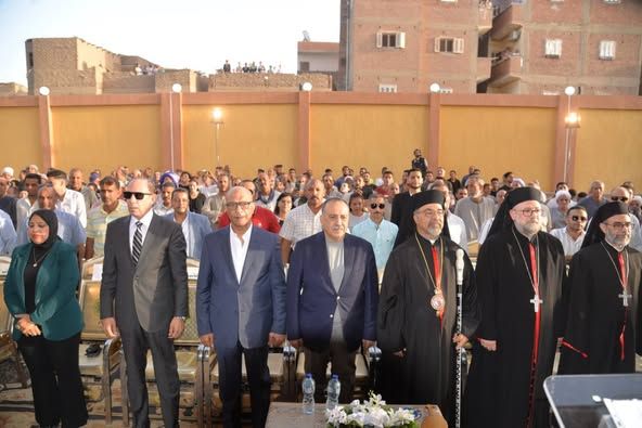 خلال افتتاح مدرسة سان بيتر بأشمول خلال افتتاح مدرسة سان بيتر بأشمول