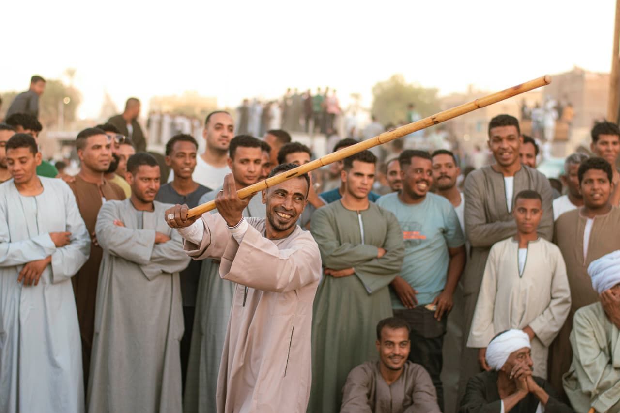السعادة فى لعبة التحطيب بليالي المولد النبوى السعادة فى لعبة التحطيب بليالي المولد النبوى
