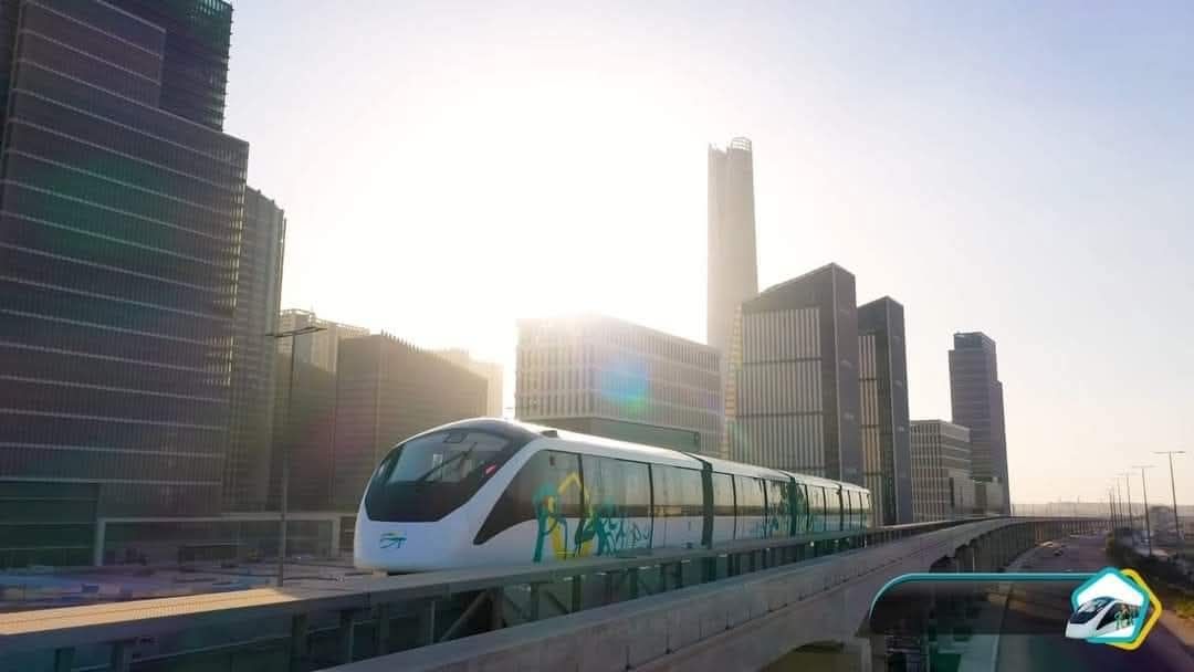 التشغيل التجريبي لمونوريل شرق النيل التشغيل التجريبي لمونوريل شرق النيل