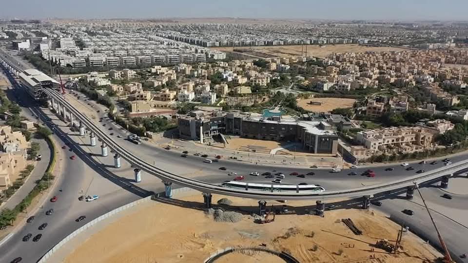 التشغيل التجريبي لمونوريل شرق النيل بدون ركاب التشغيل التجريبي لمونوريل شرق النيل بدون ركاب
